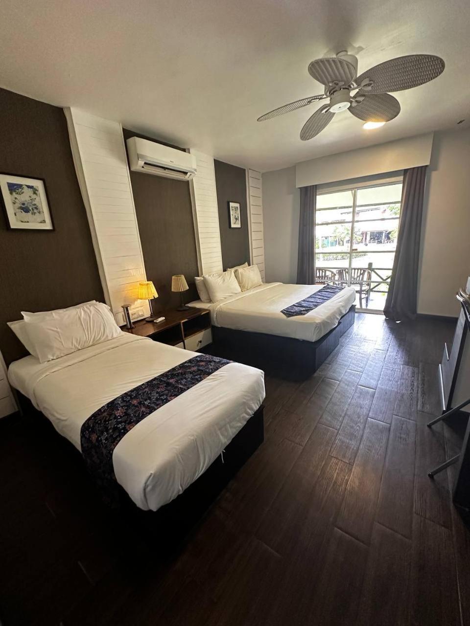 Pir - Resort Perhentian Island Kampong Pasir Hantu エクステリア 写真