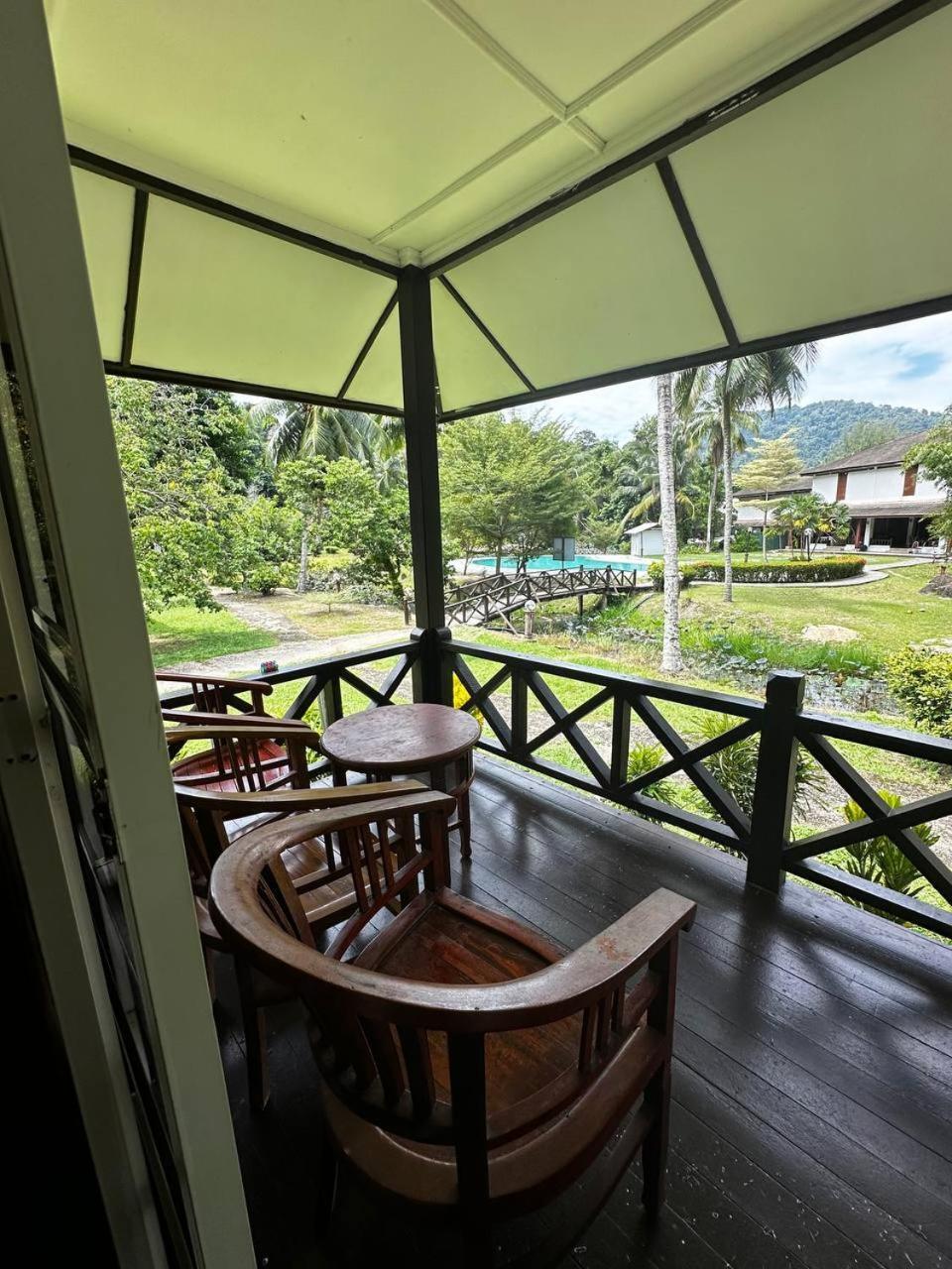 Pir - Resort Perhentian Island Kampong Pasir Hantu エクステリア 写真