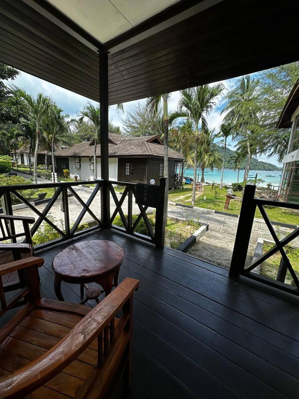 Pir - Resort Perhentian Island Kampong Pasir Hantu エクステリア 写真