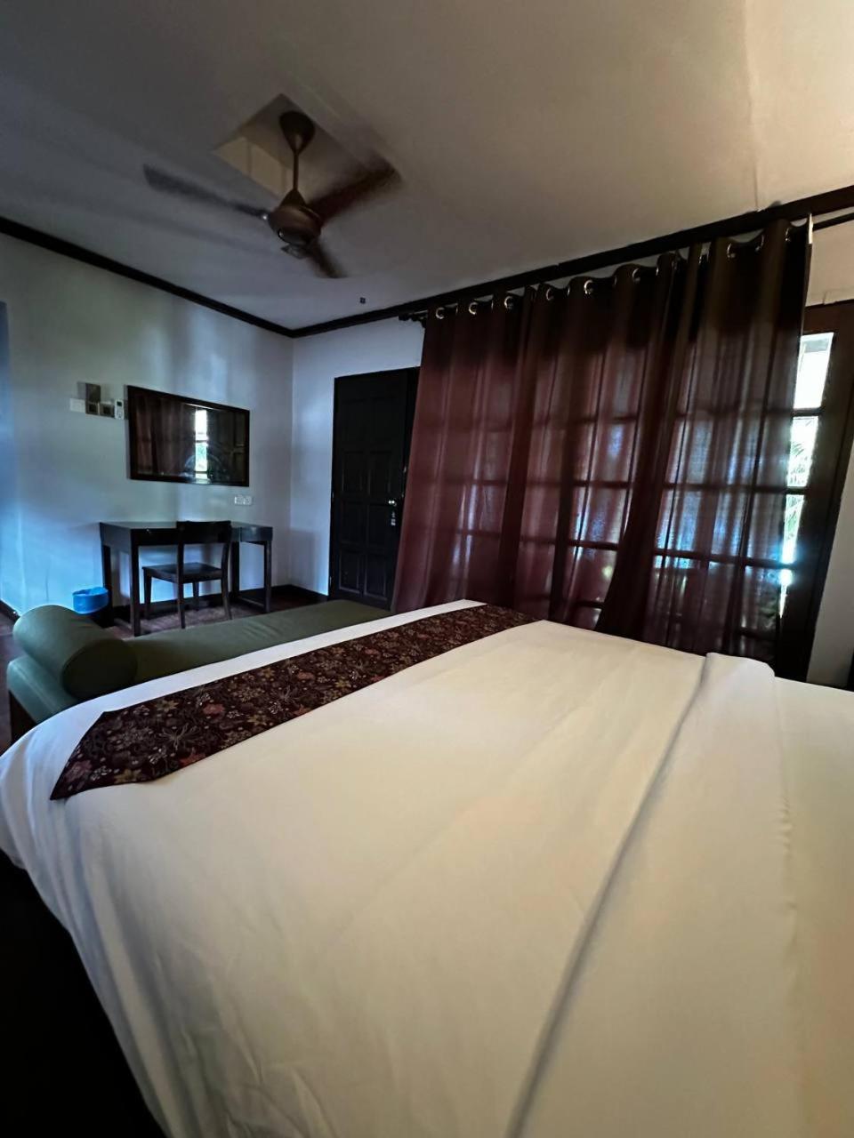 Pir - Resort Perhentian Island Kampong Pasir Hantu エクステリア 写真