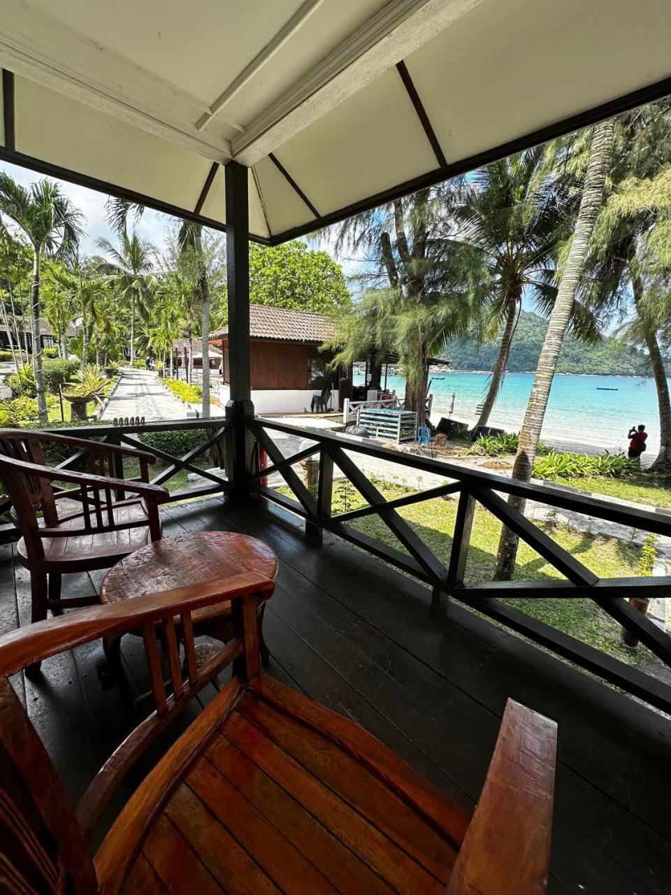 Pir - Resort Perhentian Island Kampong Pasir Hantu エクステリア 写真