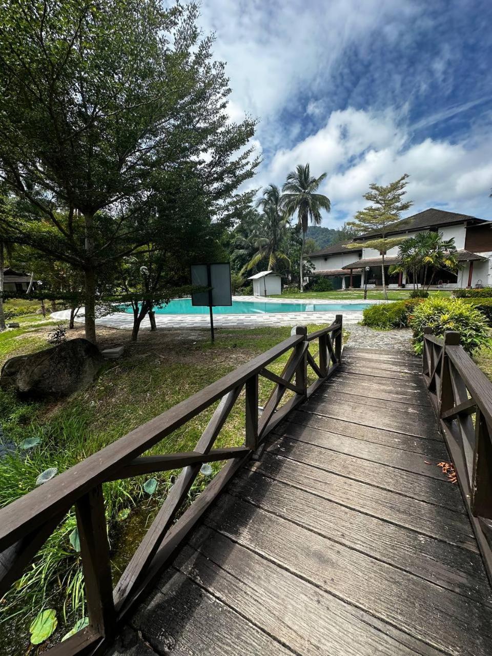 Pir - Resort Perhentian Island Kampong Pasir Hantu エクステリア 写真